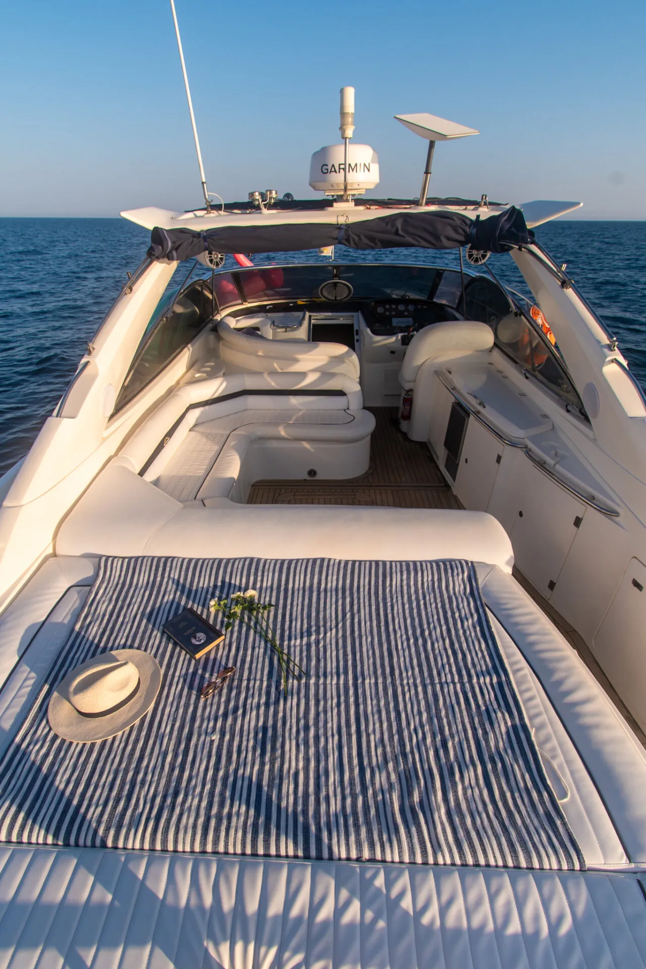 Sunseeker 50 — 3/10